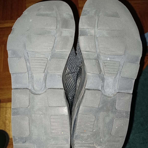 Nike Air Max Motion 2-BLACK - Picture 5 of 12